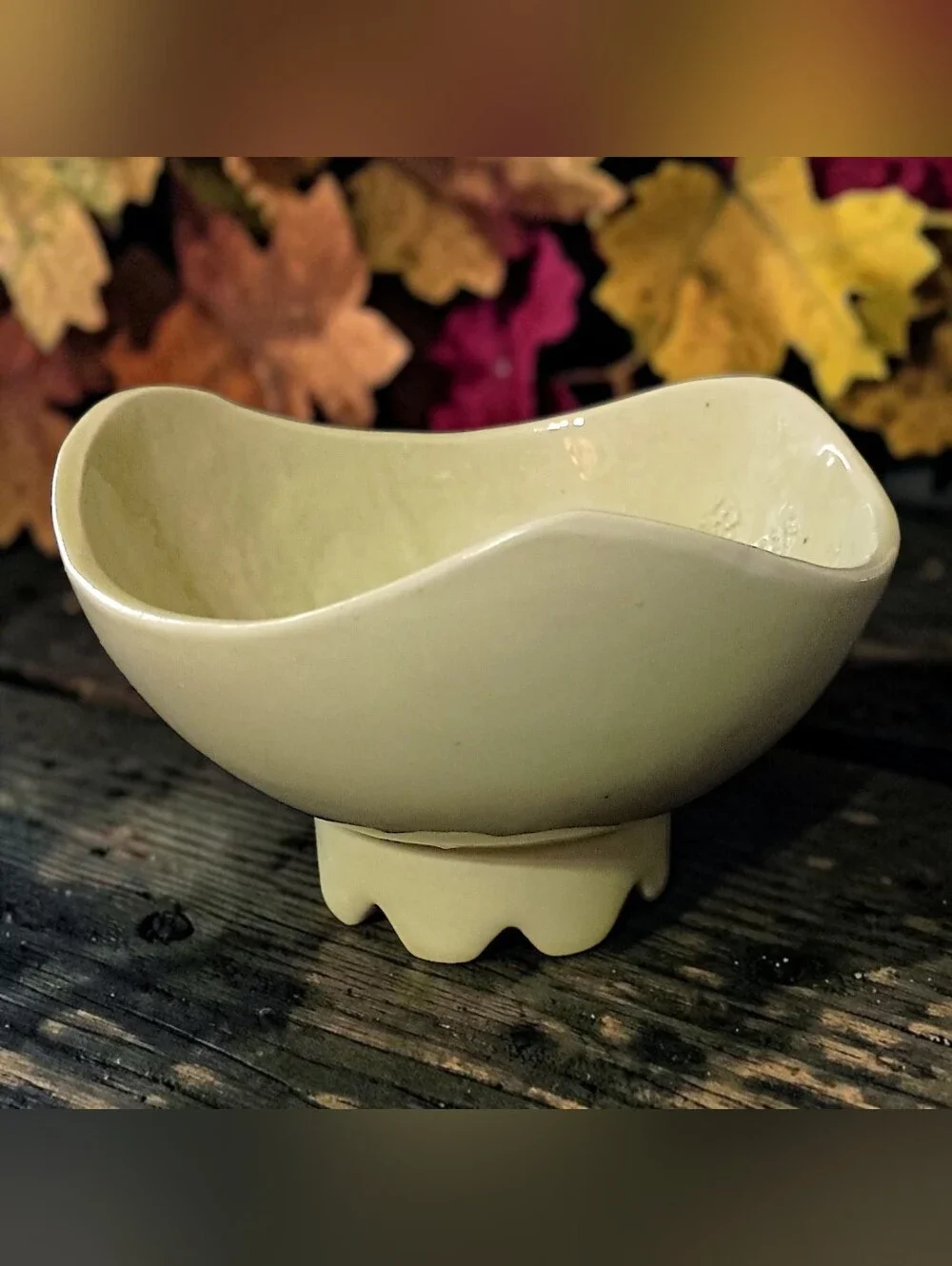 Vtg USA Pottery Planter Vase Bowl Pedestal Ikebana MCM Asymmetrical Chartreuse